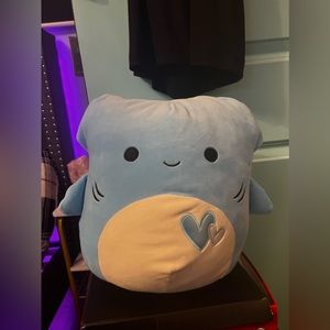 Hammerhead shark Squishmallow